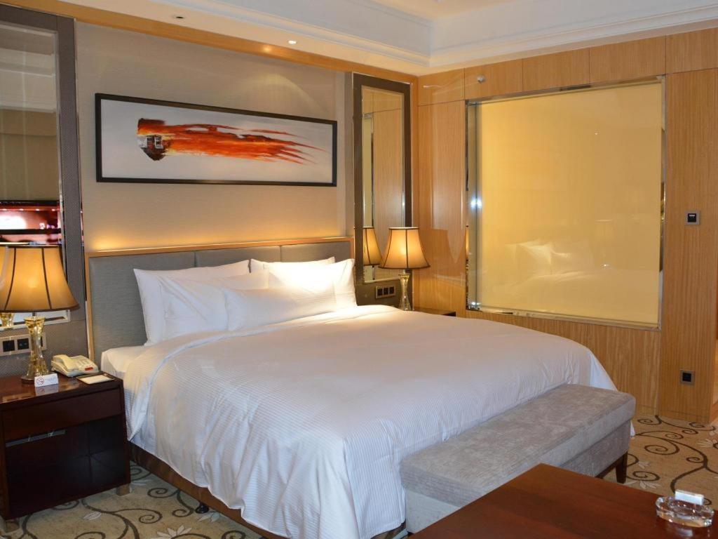 Wyndham Grand Plaza Royale Mingfa Zhangzhou Экстерьер фото