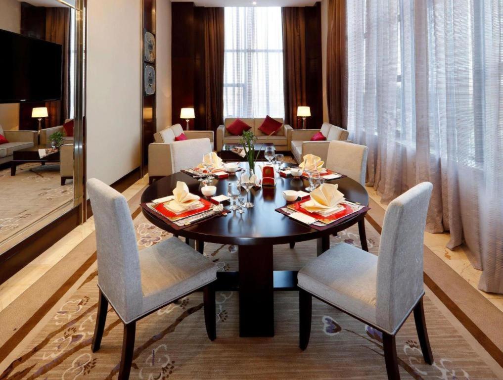 Wyndham Grand Plaza Royale Mingfa Zhangzhou Экстерьер фото